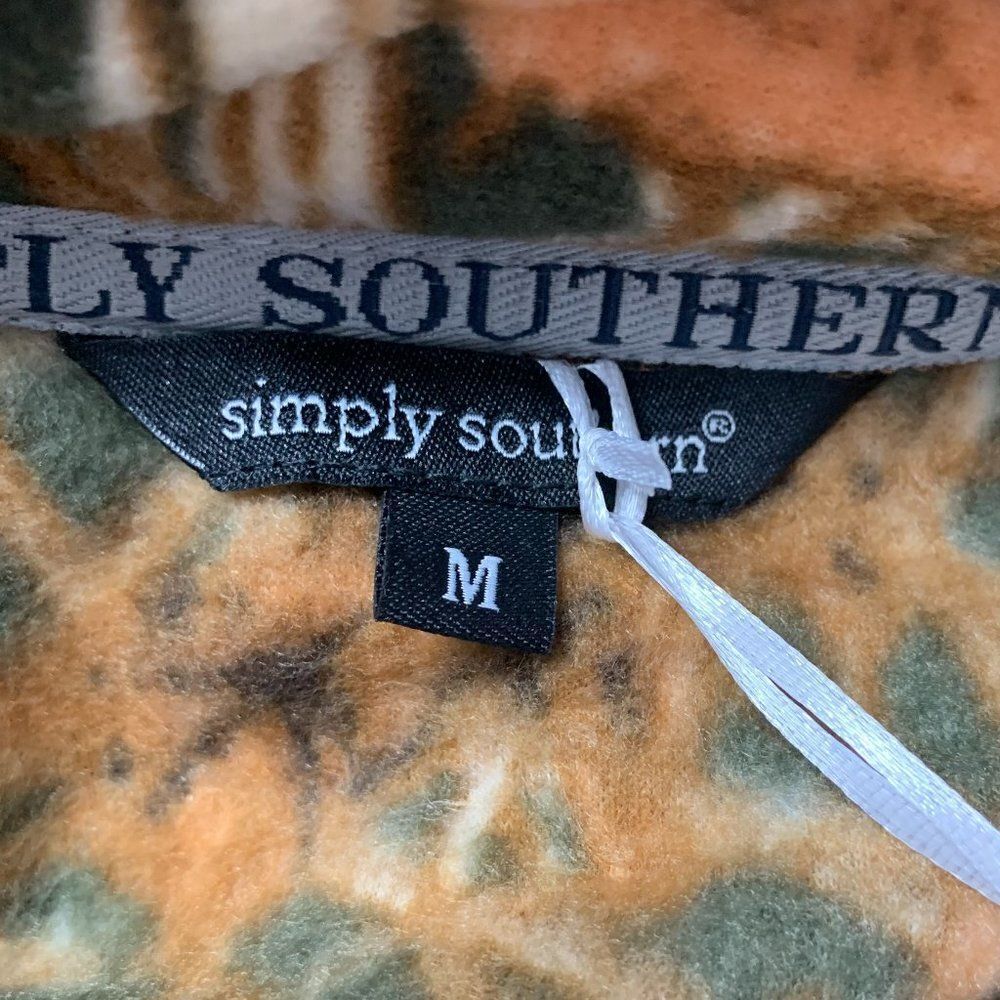 NWT Simply Southern Camo Print Fleece Vest Size Medium - Picture 4 of 6